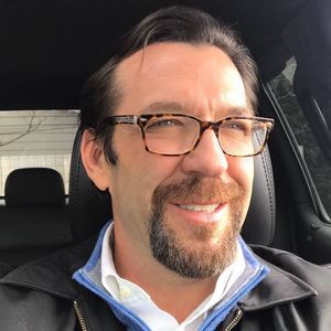 Meet your Posher, Dean